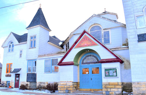 VENUE (Fri &amp; Sun): The Commons, 401 E. Jefferson St., Viroqua, WI 54665